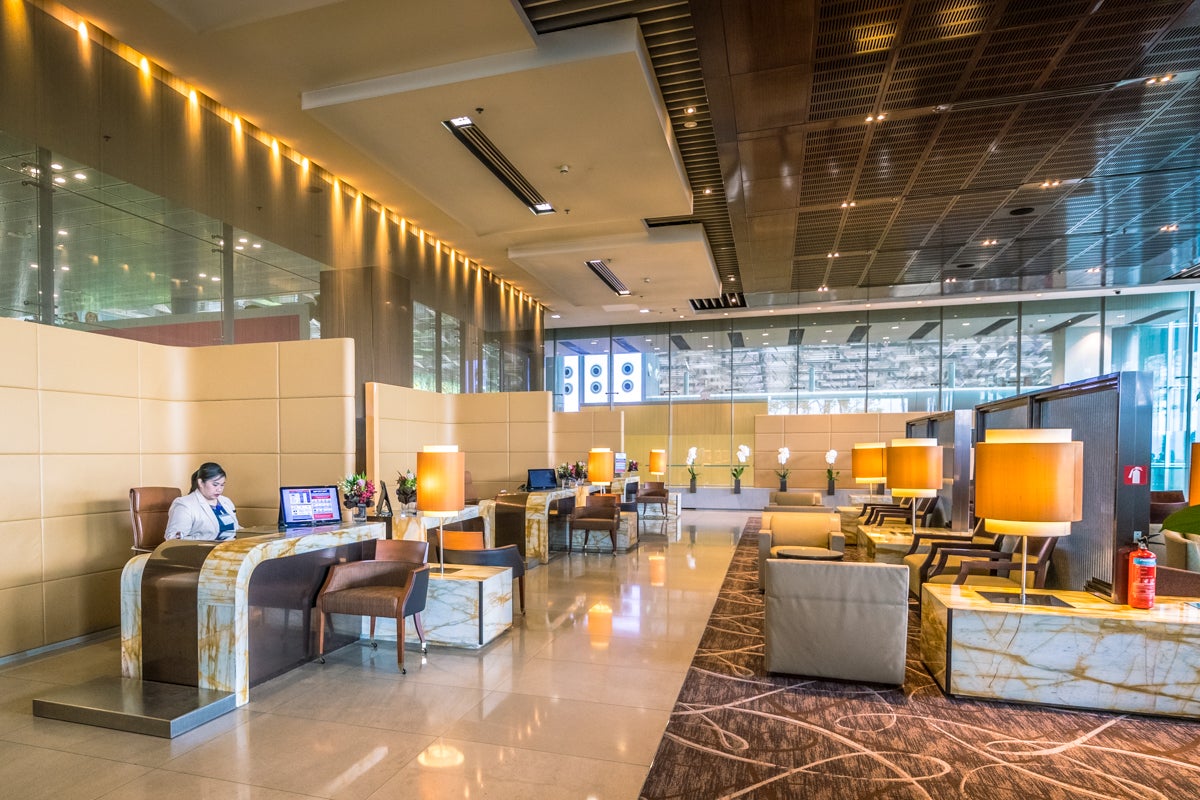Singapore Airlines First Class Reception